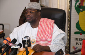 Désignation d’un responsable sous sanction pour recevoir le prix «Pagnol d’or» au nom du Bénin : le Président Ibrahima Idrissou fustige et met en garde le SG de la FBP