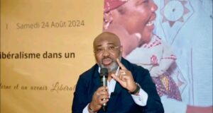 Affaire Boko-Homeky : après la sortie du procureur, Richard Ouorou invite les Béninois à faire preuve de retenue et à embrasser l’esprit républicain