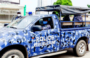 Mono : un ghetto détruit à Comè, 5 personnes arrêtées