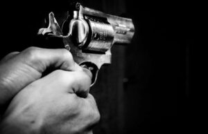 Braquage : un policier tué