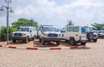 Déploiement des 188 ambulances nouvellement acquises : le gouvernement renforce les capacités des conducteurs