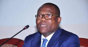 Bénin : la délivrance des factures normalisées n’induit aucun coût supplémentaire, rappelle le DGI Nicolas Yenoussi