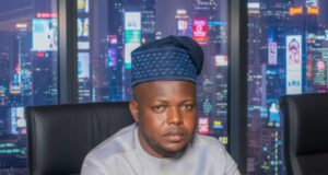 Législatives dans la 18e circonscription électorale : Gires Gnonlonfoun adoube Philippe Adjitonou et remercie Talon pour le positionnement du jeune