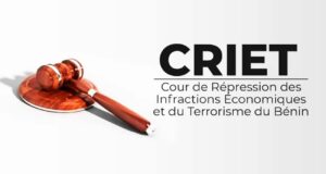 Plus de 180 millions FCFA saisis à la frontière : 8 étrangers devant la CRIET