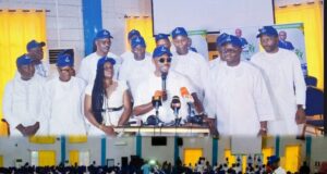 Démonstration de force à Calavi : la Plate-forme nationale «Jeunesse Wadagni» lance officiellement ses activités pour une victoire écrasante du duo Wadagni-Talata en 2026