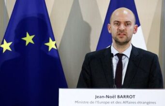 Iran : la France déconseille le pays et appelle ses ressortissants à quitter « dès que possible »