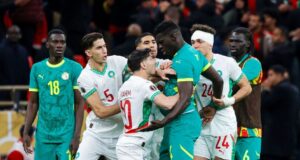 Suspensions de joueurs clés, lourdes amendes financières et mise à pied : la CAF frappe fort après les incidents de la finale Maroc-Sénégal
