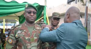 Armée béninoise : Fructueux Gbaguidi et Dieudonné Tévoèdjrè reçoivent officiellement leurs étoiles de Généraux