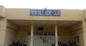 Abomey-Calavi : soupçonné d’escroquerie sur un détenu, le surveillant chef de la prison arrêté