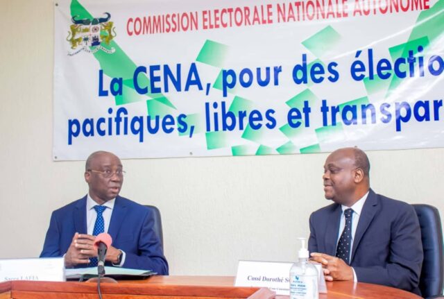 realSize_descente-du-president-de-la-cour-constitutionnelle-a-la-cena-echanges-fructueux-entre-dorothe-sossa-et-lafia-sacca