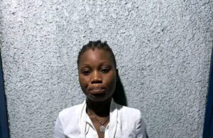 « Je suis trop à l’aise en prison » : le show provocateur de la tiktokeuse Florence Kingbo à la CRIET