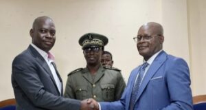 Passation de charges à la mairie de Lokossa : John Hounza prend les rênes et érige l’unité en pilier du développement