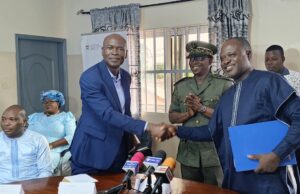 Mairie d’Athiémé : François Assou s’installe avec la promesse d’une nouvelle impulsion