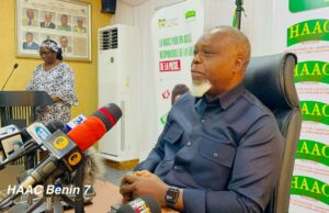 Bénin : un invité d’une radio confesse des crimes rituels, la HAAC frappe fort