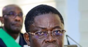 Imbroglio juridique chez Les Démocrates : la justice saisie pour invalider la présidence de Nourenou Atchadé