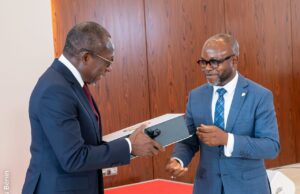 Remise du rapport du CES : Patrice Talon salue les progrès mais exige plus de rigueur