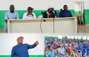 Tournée nationale de mobilisation : le ministre conseiller Jonas Hantan expose les progrès de la décennie Talon aux jeunes de Lokossa et engage les primo-votants pour un vote massif