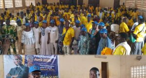 Mobilisation de proximité à Lokossa : l’Honorable Rodéo Mègnikpa équipe et missionne les Zems pour porter la voix de Wadagni-Talata