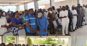 Mobilisation spontanée à la Fondation Nestor Wadagni à Lokossa : entre chants, slogans et ovations, les populations ont accueilli avec ferveur le projet de société de Romuald Wadagni