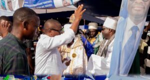 Insolite/Meeting à Parakou : deux femmes « promises » à Romuald Wadagni après son discours séduisant