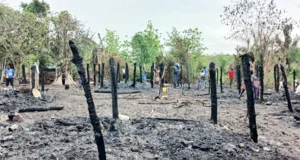 Adja-Ouèrè : un incendie dévastateur ravage 13 cases à Massè, d’importants dégâts matériels enregistrés