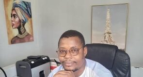 Affaire Hugues Sossoukpè : RSF porte plainte contre le Bénin et la Côte d’Ivoire devant la justice de la CEDEAO