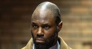 Extradition de Kemi Seba : la justice sud-africaine temporise et contraint le Bénin à fournir des preuves