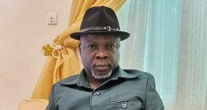 Polémique sur les inondations à Cotonou et Calavi : « vous voulez que Talon boive l’eau ? », Bertin Koovi recadre les détracteurs des projets d’asphaltage