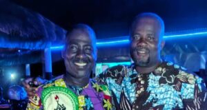 Houéyogbé : Félix Siavi et Philippe Adjitonou tournent la page politique et retrouvent leur vieille amitié