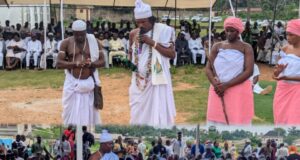 Paix et réussite du septennat du Président Romuald Wadagni : le triomphe spirituel de Sa Majesté Togbé Yédy qui signe un rassemblement mémorable à Lokossa