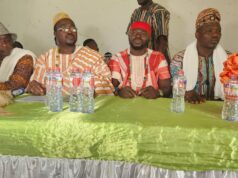 Haut Conseil du Vodun Hêviosso : Sa Majesté ODI GUEDEHOUNSOU Tossè alias 13 13 consacre le nouveau bureau du Mono